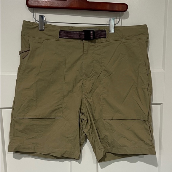 Nike SB Everette Flex Chino Shorts Sz M/ 32 - Picture 1 of 9
